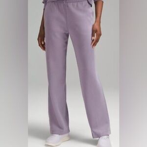Lululemon NEW Softstreme High-Rise Pant in Purple Ash size 2 Short 28”